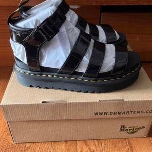 Dr Martens Blaire Sandals Size 8 Patent Lamper Black NEW